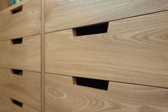 Storage and shelving unit with drawers in elm - part view 2